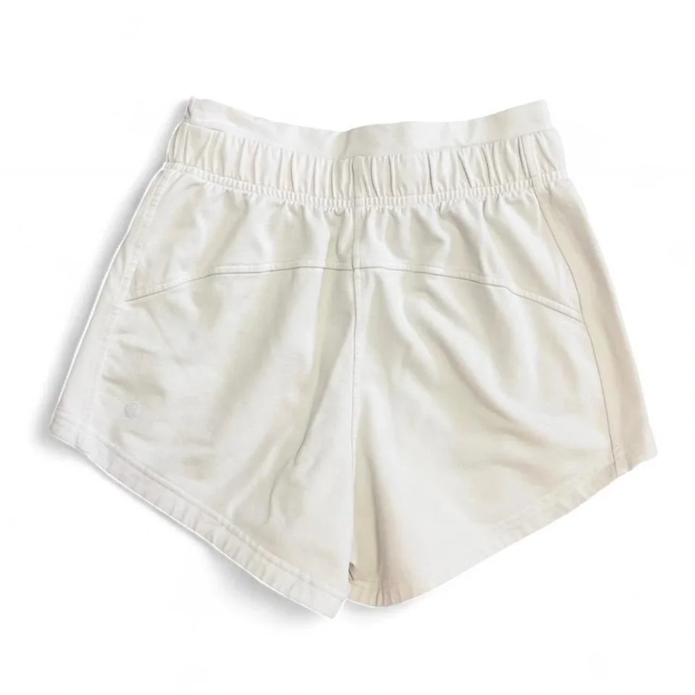 Lululemon Inner Glow High-Rise Short 3